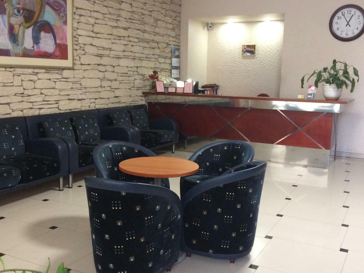 Motel Paradise 3*